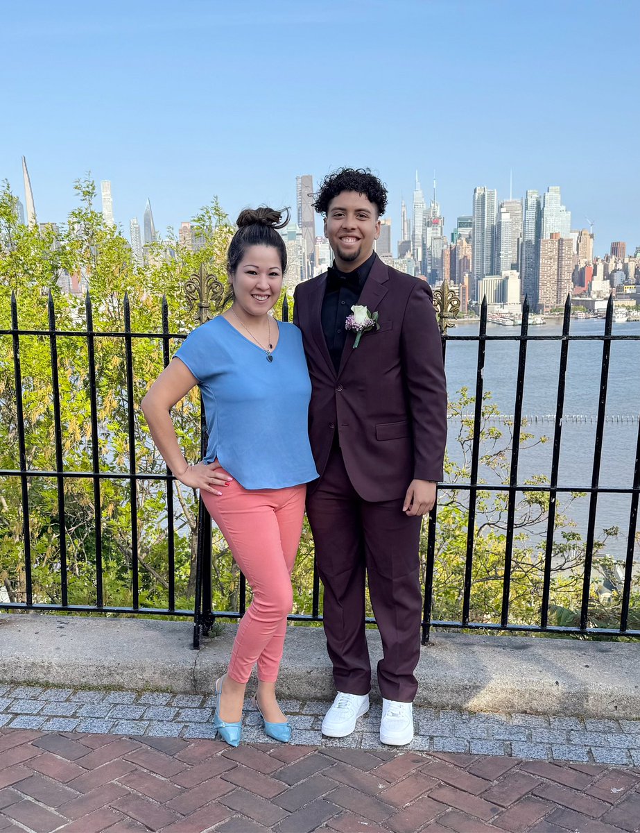 Vanessa (@msvanessaphon) on Twitter photo These are some of the kids that bring a smile to my face every weekday. #prom2025 love my Senior babies 🩵🌟part 2 😄 <a href="/WeehawkenTSD/">Weehawken Schools</a> These are some of the kids that bring a smile to my face every weekday. #prom2025 love my Senior babies 🩵🌟part 2 😄 <a href="/WeehawkenTSD/">Weehawken Schools</a>