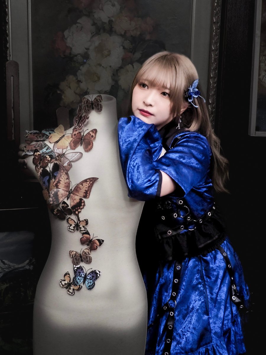 ‣ ‣ ‣ ‣ ‣ ‣𝔇𝔦𝔞𝔟𝔩𝔬 𝔡𝔢 𝔖𝔞𝔩𝔳𝔞𝔡𝔬𝔯

🕸️仲村 蒼海 (<a href="/d_d_s_nakamura/">仲村 蒼海【サルヴァドールの悪魔】</a>)

🕸️ヒプノティックブルー

🕸️5/3

#うみのそこにしずむ
#サルヴァドールの悪魔

𝔇𝔦𝔞𝔟𝔩𝔬 𝔡𝔢 𝔖𝔞𝔩𝔳𝔞𝔡𝔬𝔯‣ ‣ ‣ ‣ ‣ ‣