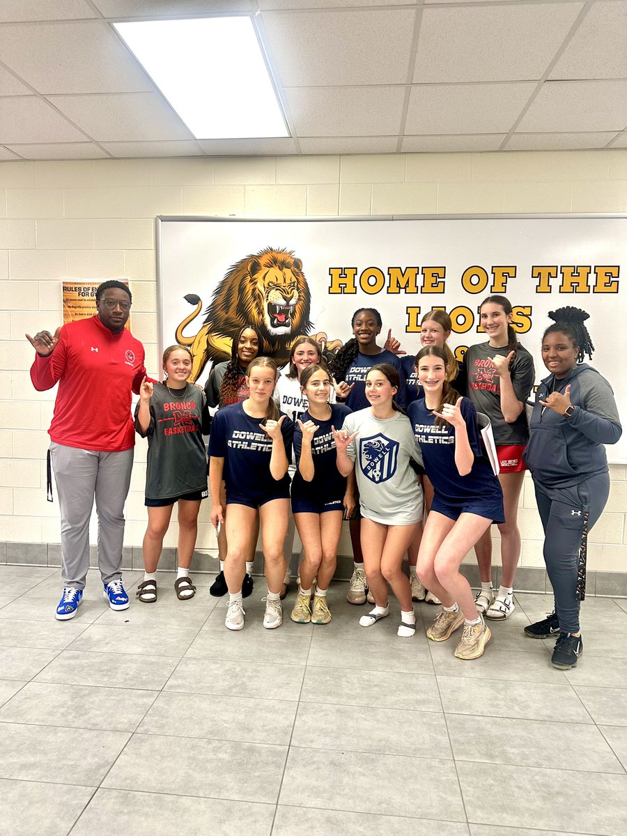 McKinney Boyd Womens Basketball (@mbladybroncos) on Twitter photo On our final visit to <a href="/DMS_LionsAth/">Dowell Lions Athletics</a> our very own <a href="/HeihnSavannah/">Savannah Heihn</a>, Brianna Walker and Brooke Durham spoke very highly of our program! The future is BRIGHT! Thank you to all of the coaches, teachers and administration!
No better time to be a Lady Bronco!!
#ALLGAS
🐴💙❤️🏀 On our final visit to <a href="/DMS_LionsAth/">Dowell Lions Athletics</a> our very own <a href="/HeihnSavannah/">Savannah Heihn</a>, Brianna Walker and Brooke Durham spoke very highly of our program! The future is BRIGHT! Thank you to all of the coaches, teachers and administration!
No better time to be a Lady Bronco!!
#ALLGAS
🐴💙❤️🏀