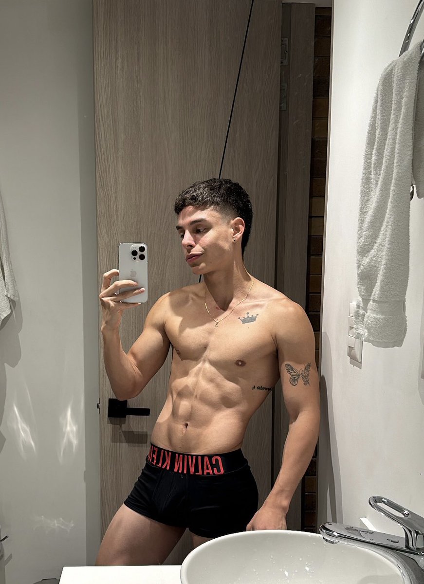 Besitos de buenas noches 😘