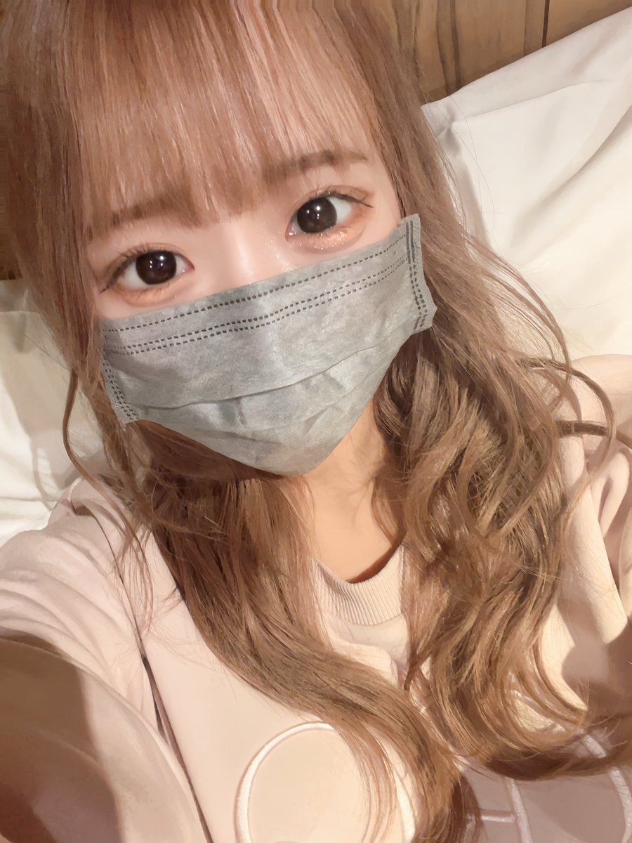 🔥GW緊急延長中🔥

都内の高級メンズエステで働く女の子。
ふわふわな見た目で淡々とM男を責めます。

顔騎のままお尻を顔に擦り付けたり、口も鼻も塞いで窒息させたりやりたい放題❣️

✅本編はこちらから
💠fantube
https://t.co/IdKIADZPsH

💠Fantia
https://t.co/G8Jn8QDXHa https://t.co/bkA8K44wMv