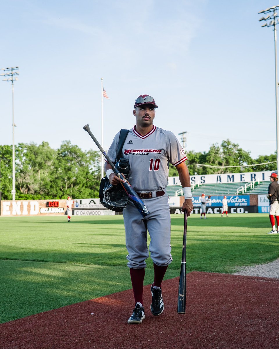 Reddie Baseball (@reddiebaseball) on Twitter photo π Enid, America
#NoMereBeast π Enid, America
#NoMereBeast