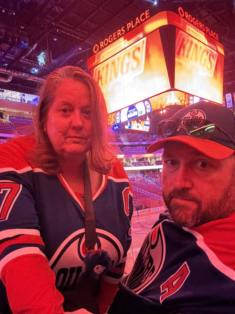 Let’s get er done tonight ladssssssss!!! <a href="/EdmontonOilers/">Edmonton Oilers</a> #LetsGoOilers #Oilers <a href="/NHL/">NHL</a> #StanleyCupPlayoffs2025