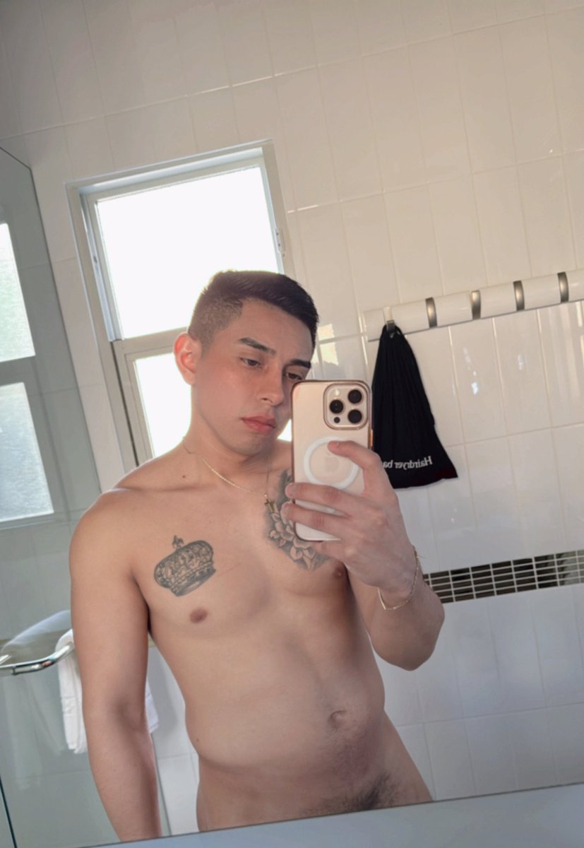 andresschablee's tweet photo. Hello. 😮‍💨🔥 https://t.co/grjE4ZFv9f