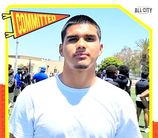 Dave Keefer (@davekeefer) on Twitter photo Three-star LB Oscar Aguilar commits to Arizona State:
Click here: bit.ly/4iGYvlu
On Tuesday morning, 6-foot-3 215-pound Oscar Aguilar (Downey) announced his decision publicly on social media.
<a href="/oscaraguilarjr_/">Oscar Aguilar</a> <a href="/dvikesfootball/">Downey Viking football</a> <a href="/jwilliamsdhs/">Jack Williams</a> <a href="/Hayden_Vercher/">Hayden Vercher</a> Three-star LB Oscar Aguilar commits to Arizona State:
Click here: bit.ly/4iGYvlu
On Tuesday morning, 6-foot-3 215-pound Oscar Aguilar (Downey) announced his decision publicly on social media.
<a href="/oscaraguilarjr_/">Oscar Aguilar</a> <a href="/dvikesfootball/">Downey Viking football</a> <a href="/jwilliamsdhs/">Jack Williams</a> <a href="/Hayden_Vercher/">Hayden Vercher</a>