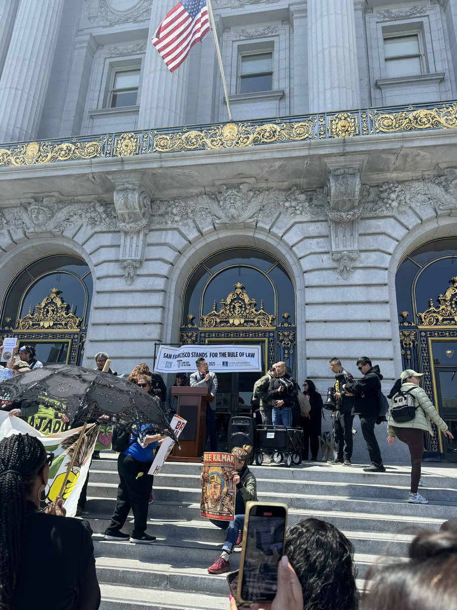 EEVaranini's tweet photo. At #LawDay2025 in support of the #RuleofLaw https://t.co/ZTifWOFtCA