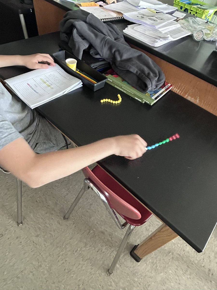 Just how does food provide matter and energy for cells? Students modeled the structure and digestion of proteins and carbs. <a href="/LabAids/">Lab Aids</a> <a href="/SEPUP_UCB/">SEPUP</a>