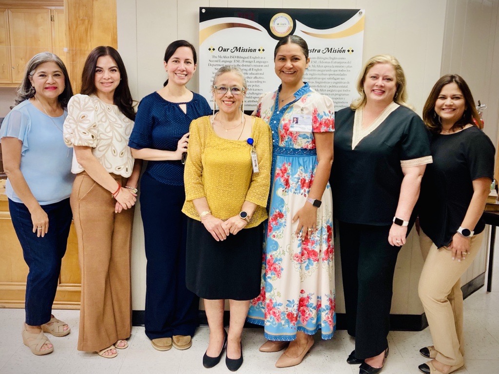 Bilingual/ESL/ForLang Dept-MISD (@bil_misd) on Twitter photo Congratulations to our dear Tina Riojas for over 20 years of service at our department! ¡Somos bilingües de pies a cabeza! You are a work of heart. We thank you and appreciate your commitment to bilingual education! <a href="/McAllenISD/">McAllen ISD</a> <a href="/RocioNava2017/">Rocio Nava</a> <a href="/esc1bilingual/">Region One Bilingual</a> <a href="/TXELinfo/">TXELinfo</a> <a href="/TA4BE/">TABE</a> Congratulations to our dear Tina Riojas for over 20 years of service at our department! ¡Somos bilingües de pies a cabeza! You are a work of heart. We thank you and appreciate your commitment to bilingual education! <a href="/McAllenISD/">McAllen ISD</a> <a href="/RocioNava2017/">Rocio Nava</a> <a href="/esc1bilingual/">Region One Bilingual</a> <a href="/TXELinfo/">TXELinfo</a> <a href="/TA4BE/">TABE</a>