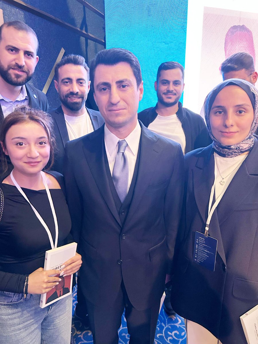 Milli Eğitim Bakan Yardımcısı M. Bilal MACİT'in teşrifleriyle "İrade-İsyan-Ahlak Nurettin Topçu" Kitap Lansmanı
<a href="/bilalmacit/">Bilal Macit</a> 
<a href="/gencmemursen/">Genç Memur-Sen</a> 
<a href="/mstemrebalci/">Mesut Emre Balcı</a>