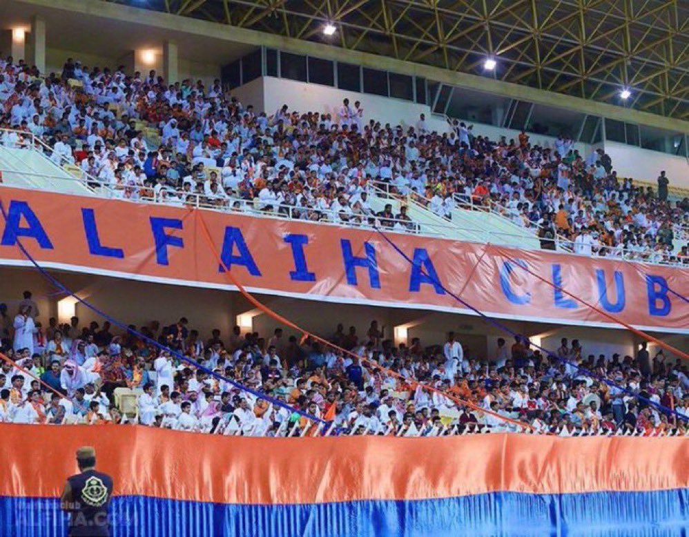 جماهير #الفيحاء .. غداً يخوض الفريق لقاء هام في مسيرة الدوري يتطلب دعمكم ومساندتكم كما تعودنا منكم دائماً في الوقوف خلف الفريق ودعمه 🧡💙

#مع_الفيحاء 
#معاك_يالفيحاء 
 #جمهور_الفيحاء_الجمعة_موعدنا