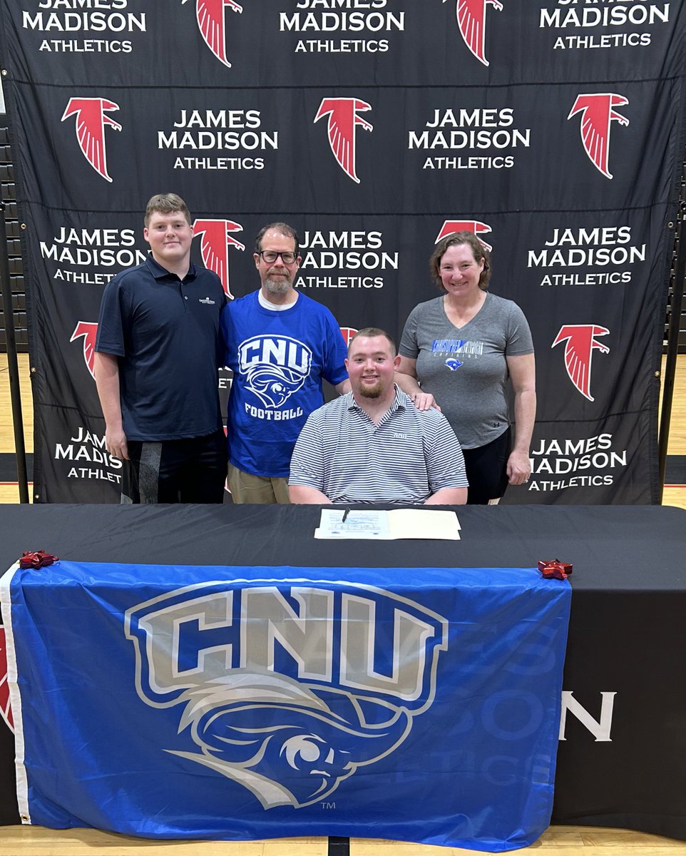 JMHSAthletics's tweet photo. Congratulations Ari! He will be continuing his football career next year at CNU. https://t.co/LLeKKb6Vat