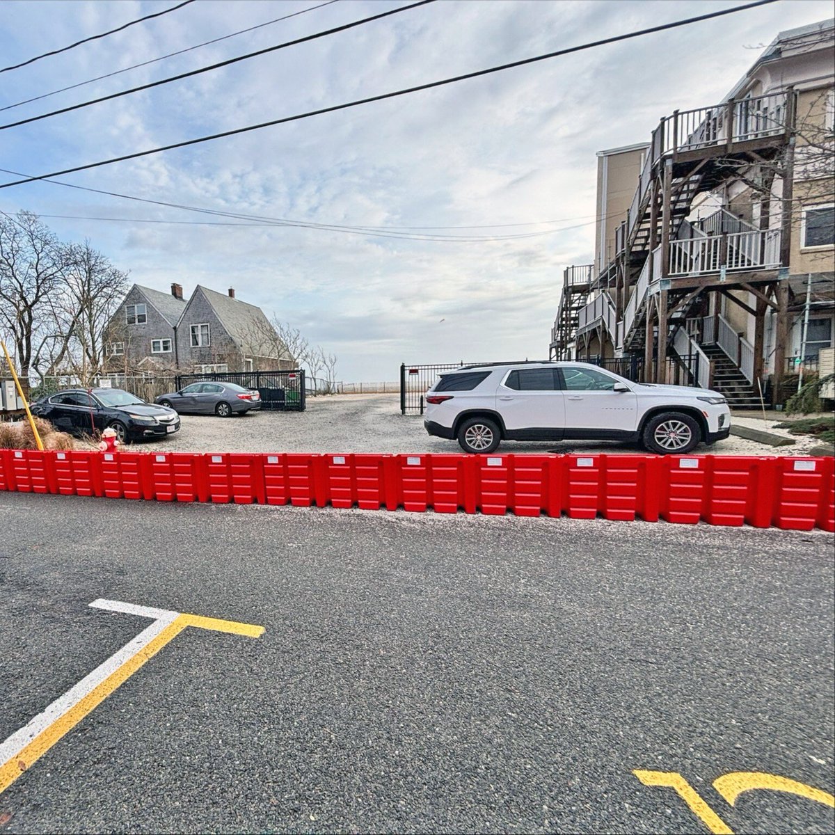 Garrison Flood Control (@garrisonflood) on Twitter photo ๐๐จ๐๐ฌ๐ญ๐๐ฅ #๐๐ฅ๐จ๐จ๐ ๐ซ๐ข๐ฌ๐ค๐ฌ ๐๐ซ๐ ๐ซ๐ข๐ฌ๐ข๐ง๐ , ๐ก๐๐ฏ๐ ๐ฒ๐จ๐ฎ๐ซ ๐ฌ๐จ๐ฅ๐ฎ๐ญ๐ข๐จ๐ง๐ฌ ๐ซ๐๐๐๐ฒ!โฃ
โฃ
Mayim #FloodBarrier panels connect to create a #floodwall and keeps you prepared.โฃ
โฃ
โฃShop Now: hubs.la/Q03j5Tmk0 ๐๐จ๐๐ฌ๐ญ๐๐ฅ #๐๐ฅ๐จ๐จ๐ ๐ซ๐ข๐ฌ๐ค๐ฌ ๐๐ซ๐ ๐ซ๐ข๐ฌ๐ข๐ง๐ , ๐ก๐๐ฏ๐ ๐ฒ๐จ๐ฎ๐ซ ๐ฌ๐จ๐ฅ๐ฎ๐ญ๐ข๐จ๐ง๐ฌ ๐ซ๐๐๐๐ฒ!โฃ
โฃ
Mayim #FloodBarrier panels connect to create a #floodwall and keeps you prepared.โฃ
โฃ
โฃShop Now: hubs.la/Q03j5Tmk0