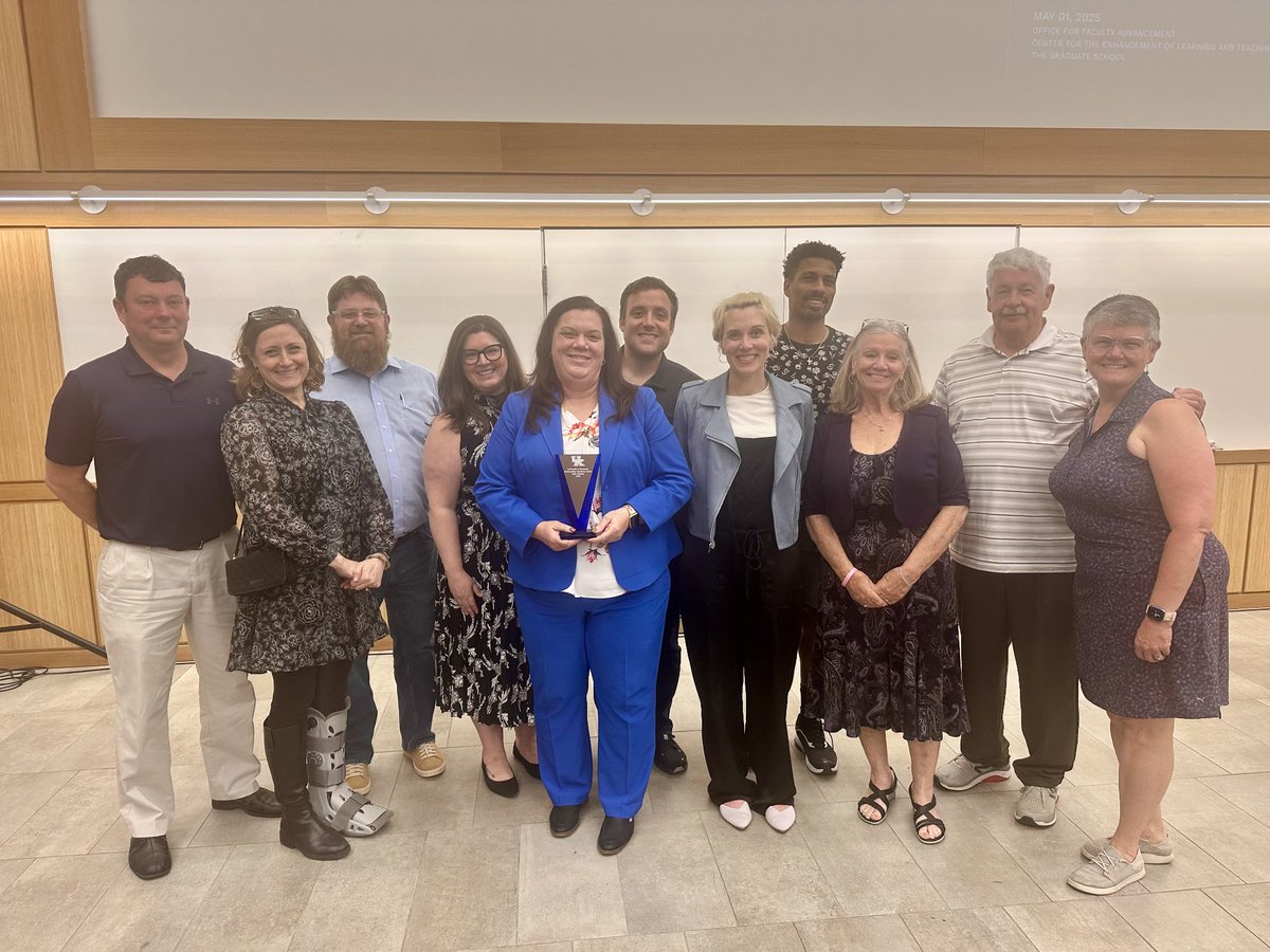 Univ of Kentucky EPE (@uk_epe) on Twitter photo Congratulations to Dr. Kelly Bradley (<a href="/KellyDBradley/">Kelly Bradley</a>) for receiving a UK Provost Award for Outstanding Teaching!! Congratulations to Dr. Kelly Bradley (<a href="/KellyDBradley/">Kelly Bradley</a>) for receiving a UK Provost Award for Outstanding Teaching!!