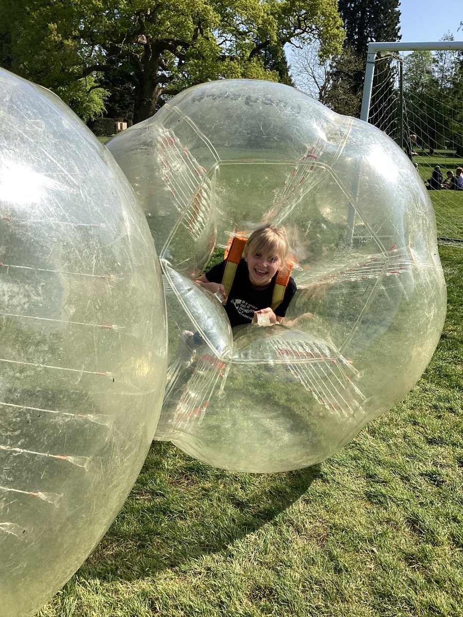 Castle Mead School tweet media