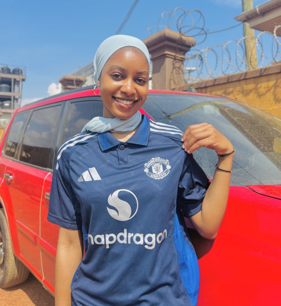MunahLucky's tweet photo. Manchester United fans, let’s follow each other.🤝🥰🎉🎉🏆 https://t.co/99WrBCic49