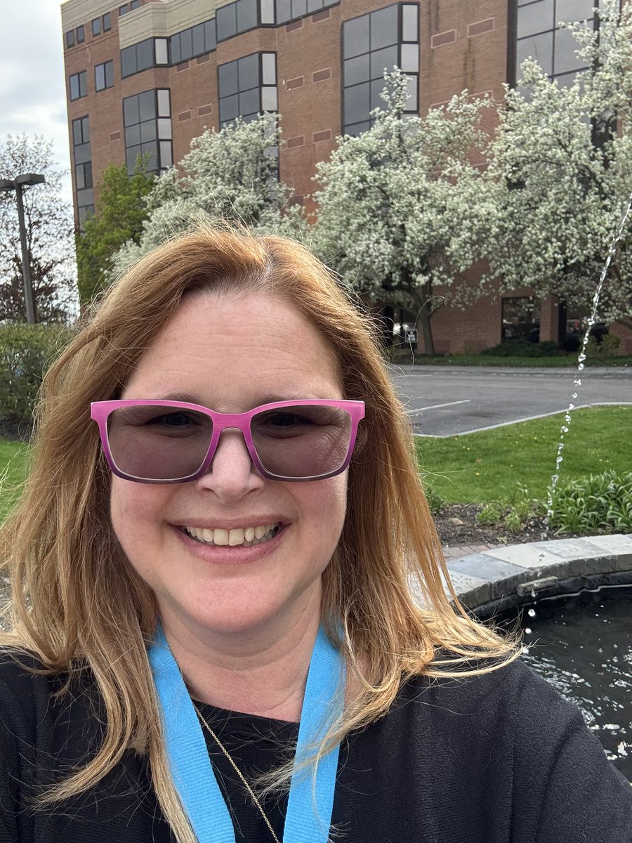 SMILELearning's tweet image. Ready to rock the #NYLA #SSL conference!  Got so many great books to share!!
#xfactoredu #SMILELearning #SMILEFactor