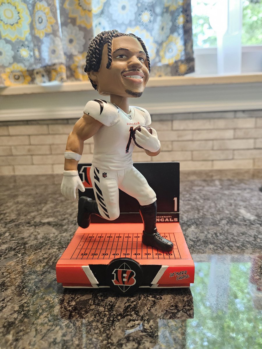 Paul Kamikawa (@coachk2345) on Twitter photo Latest addition to the Kamikawa bobble head collection. <a href="/Real10jayy__/">JaβMarrChase</a> aka JaMarr Chase. Only <a href="/bakerr_02/">Bryson Baker</a> appreciates. #Truth Latest addition to the Kamikawa bobble head collection. <a href="/Real10jayy__/">JaβMarrChase</a> aka JaMarr Chase. Only <a href="/bakerr_02/">Bryson Baker</a> appreciates. #Truth
