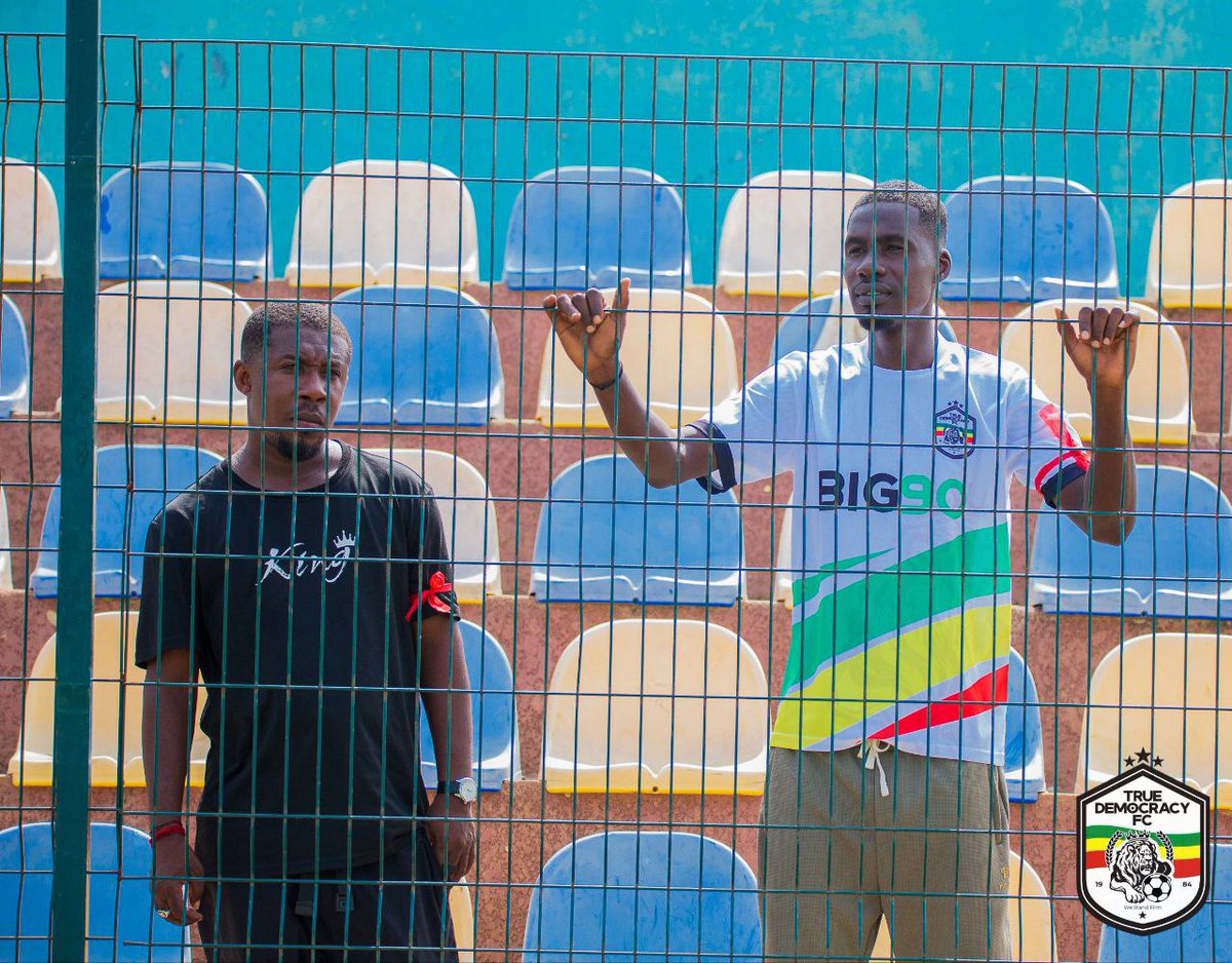 The black attire and red armbands were a poignant reminder of Borgey's invaluable contributions.

Rest  Well General !