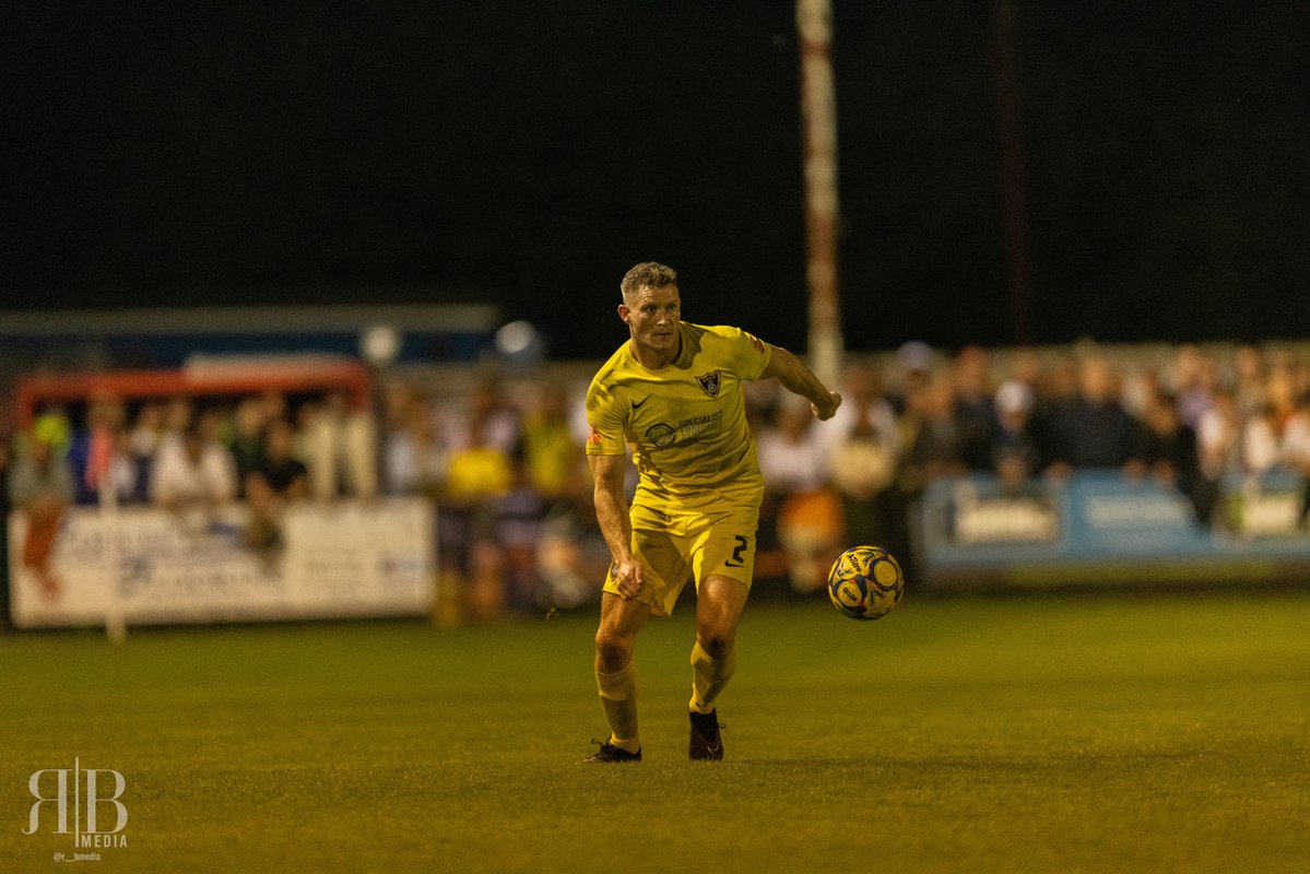 Harborough Town FC 🐝 tweet media