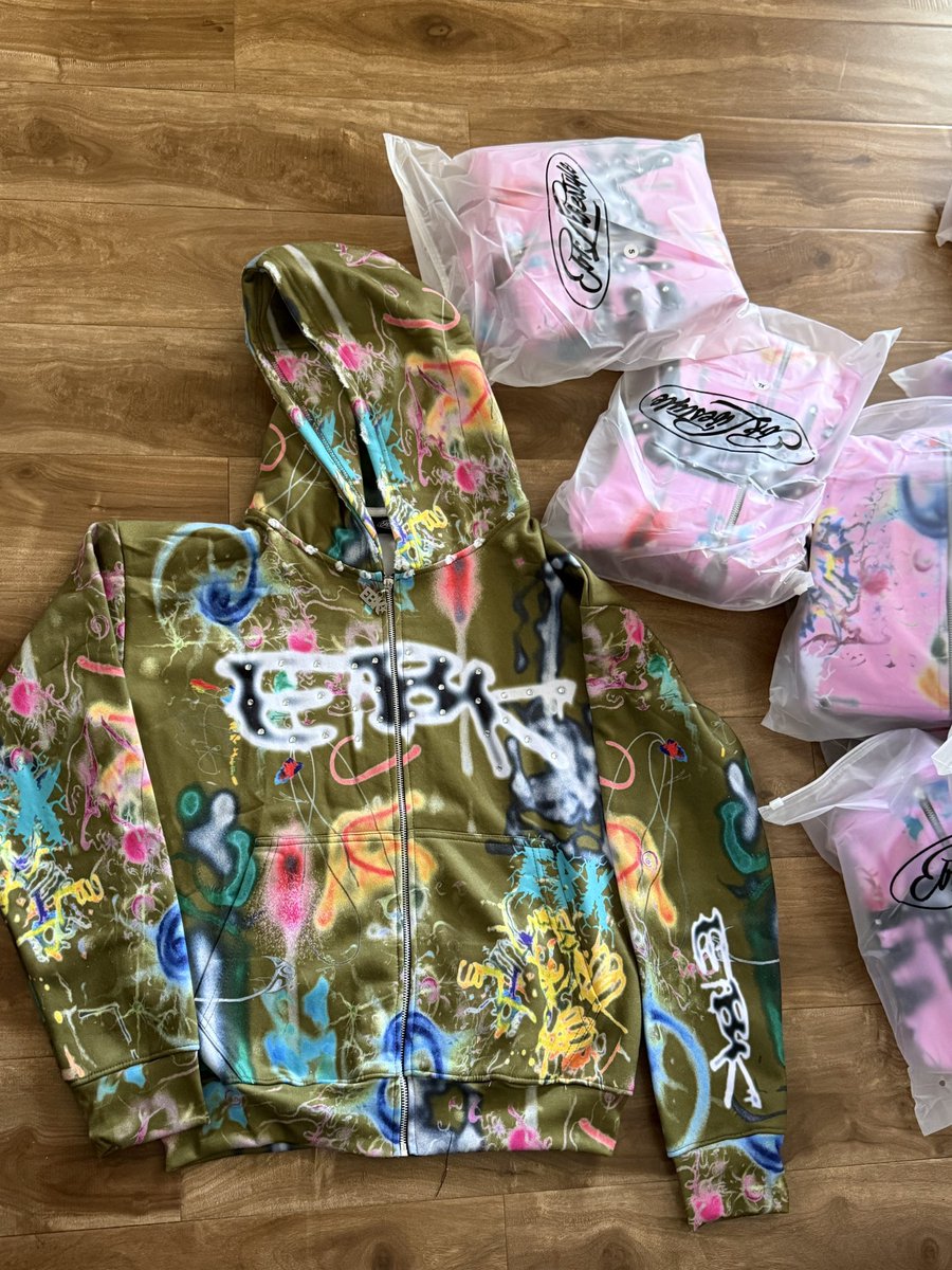ebkheavenly's tweet photo. https://t.co/pYywdjSizs https://t.co/hRPg0qfQdw