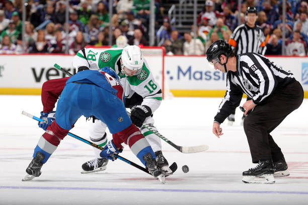 ScoutingTheRefs's tweet photo. Refs Eric Furlatt #27 and TJ Luxmore #21 work Stars vs. Avalanche with Trent Knorr #74 and James Tobias #61 
https://t.co/tYzRfPo566 
#TexasHockey #GoAvsGo #DALvsCOL  #NHL https://t.co/dRoDbeQ9yn