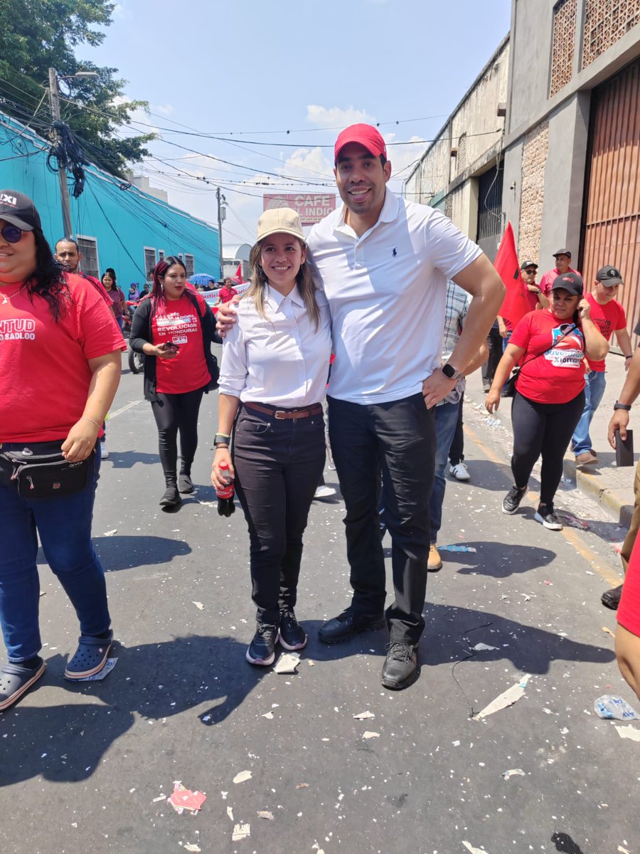rociowalkiria's tweet image. 1ro de Mayo día de la clase trabajadora ✊
#MujeresSocialistasHn
#PCH #JCH
#TerritorioEricMartínez #T1
#RixiPresidenta
#Elgorditonoseva
@PartidoLibre