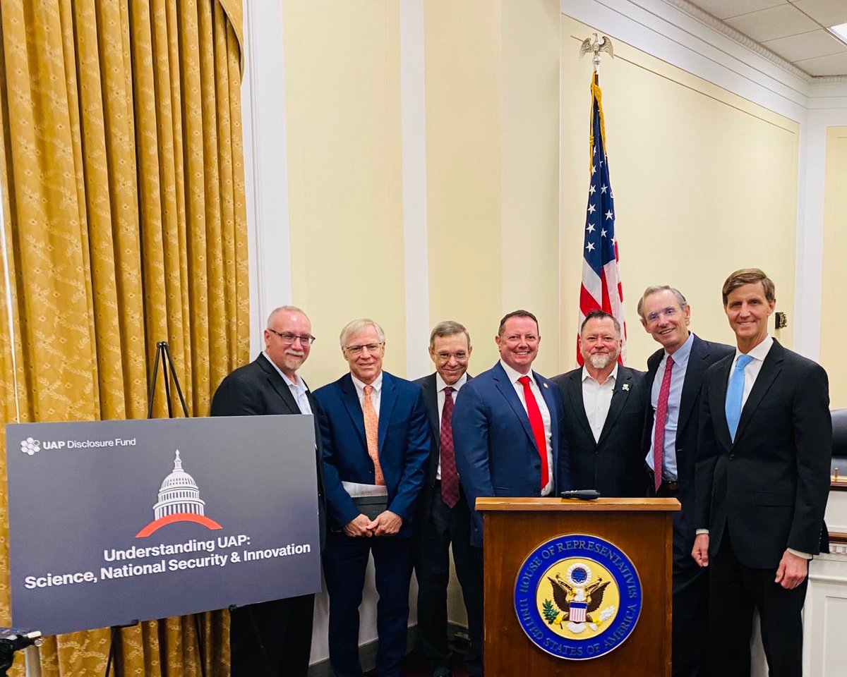 Lue Elizondo (@lueelizondo) on Twitter photo Amazing people I had the honor and privilege to work with and serve today. Thank you to Congress for hosting the People’s forum today on excessive secrecy and UAP transparency. You are true patriots! Thank you to Nick Gold, Kirk McConnell, Avi Lobe and <a href="/ChrisKMellon/">Christopher K. Mellon</a> Amazing people I had the honor and privilege to work with and serve today. Thank you to Congress for hosting the People’s forum today on excessive secrecy and UAP transparency. You are true patriots! Thank you to Nick Gold, Kirk McConnell, Avi Lobe and <a href="/ChrisKMellon/">Christopher K. Mellon</a>