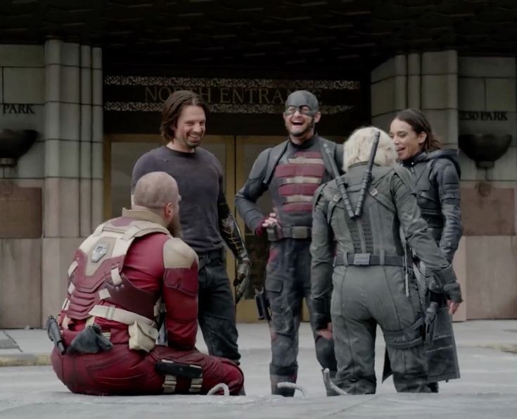 Thunderbolts* é para o MCU o que um curso de Excel é para um currículo.

Talvez não seja o filme mais chamativo ou esperado, mas ainda assim tem um papel importante e necessário no conjunto.

Dito isso, é um filmaço!