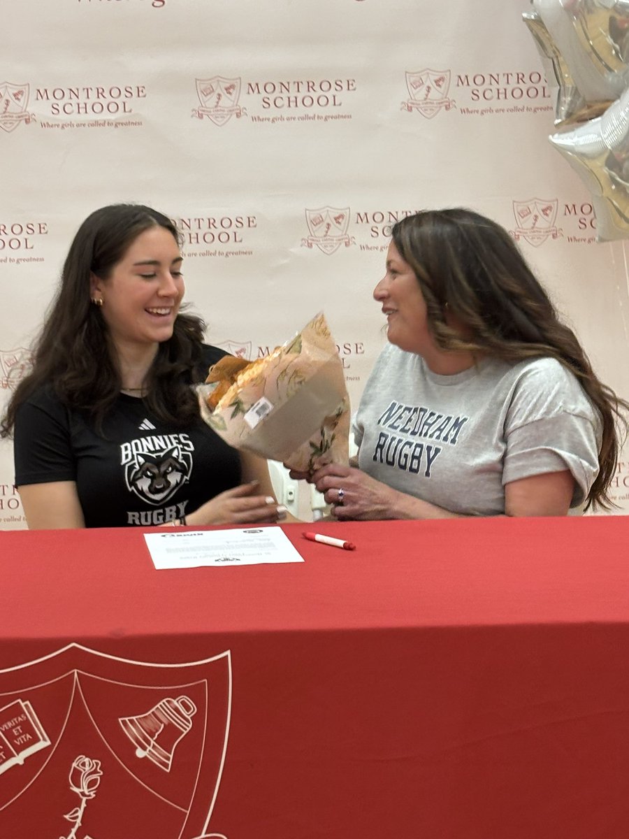 Today we got to see this queen sign her LOI to play rugby at St Bonaventure! Coach Sara was most certainly there in spirit, and we are so so proud of you Kelly, and we can’t wait to see you soar! The world is yours, go be great!