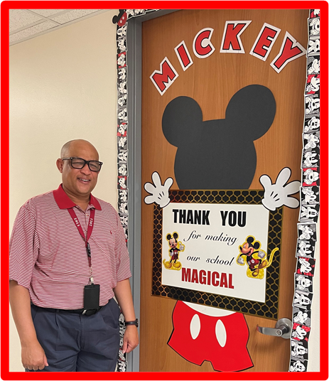 BecomingDrTodd's tweet image. As principal, I play a crucial role in shaping a positive learning environment and don't mind being an unsung hero in the system. Our staff makes me feel valued EVERY day. Today was a GREAT DAY! #MickeyFan #PrincipalAppreciationDay #BlessedBeyondMeasure @SpringISD @WinshipES