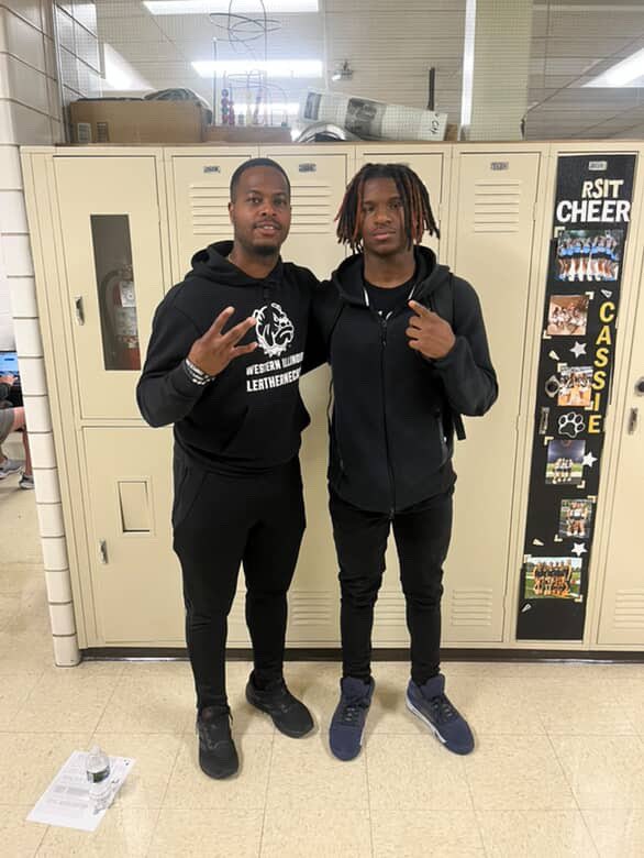 Kamron Norwood (@cfk_kamalot25) on Twitter photo Big Thank you too <a href="/CoachWalkerIV/">𝐄𝐥𝐯𝐞𝐧 𝐖𝐚𝐥𝐤𝐞𝐫 𝐈𝐕</a> for coming out and taking the time to talk to me and my teams today.
<a href="/CoachShen/">Anthony Sheehan</a> <a href="/Coachziemba46/">Adam Ziemba</a> <a href="/HLR_FOOTBALL/">Richards Football</a> Big Thank you too <a href="/CoachWalkerIV/">𝐄𝐥𝐯𝐞𝐧 𝐖𝐚𝐥𝐤𝐞𝐫 𝐈𝐕</a> for coming out and taking the time to talk to me and my teams today.
<a href="/CoachShen/">Anthony Sheehan</a> <a href="/Coachziemba46/">Adam Ziemba</a> <a href="/HLR_FOOTBALL/">Richards Football</a>
