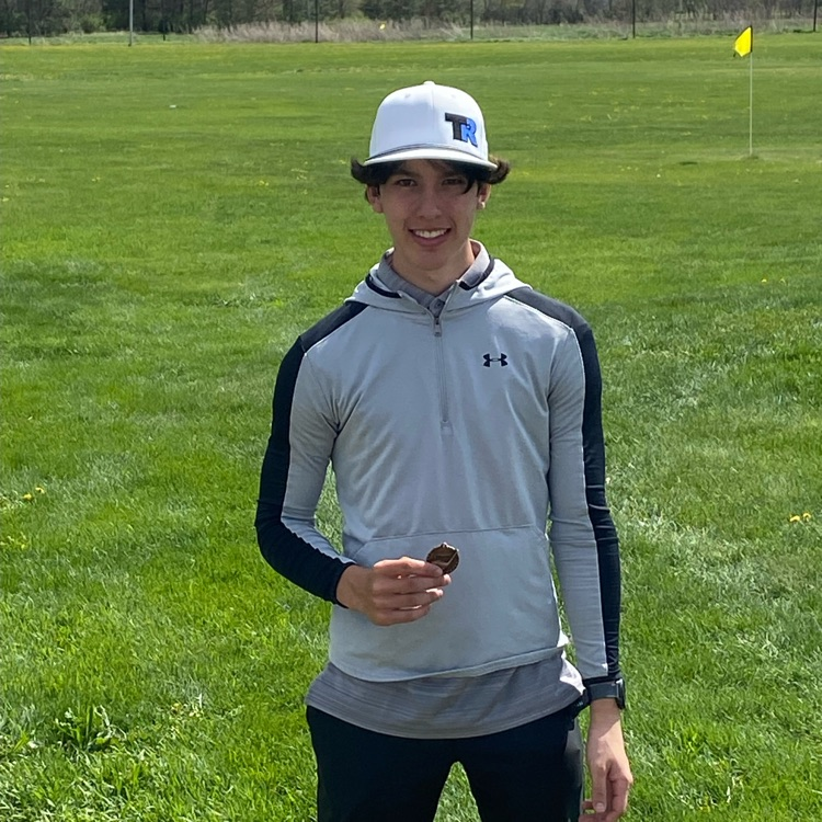 Congratulations Corbin R. on his 5th place finish today at the Archangels Catholic High School Invitational in Humphrey.