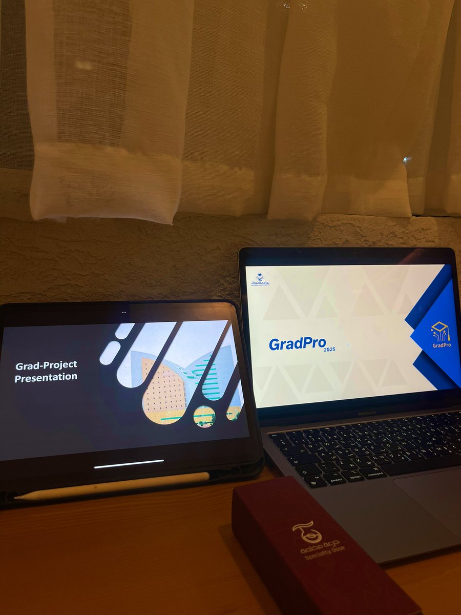 CS_ahmedB's tweet image. الإنتاجية في أعلى مستوياتها 💪🏼
مع الرفيق @m12cs 

#final_presentation