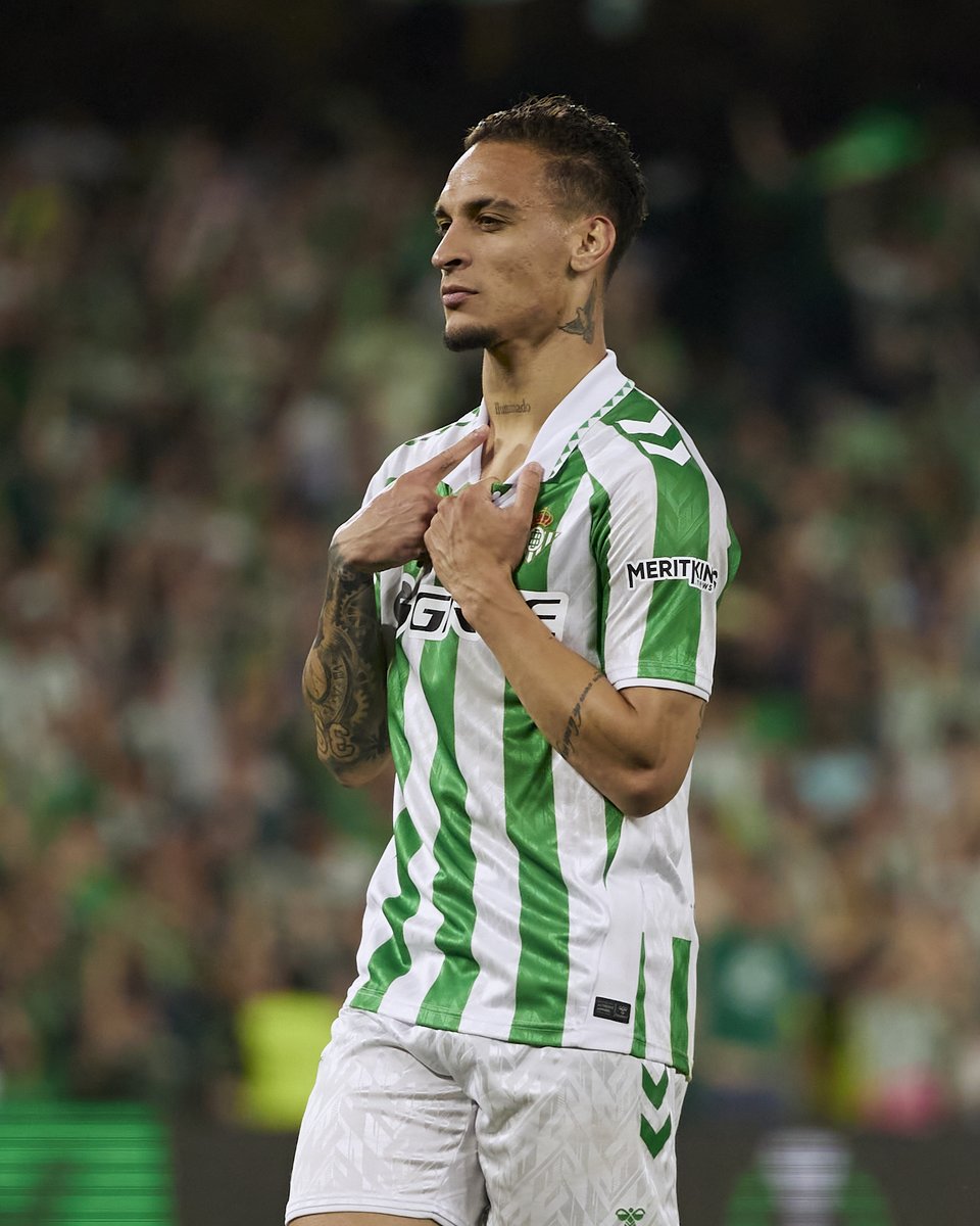 𝐀𝐧𝐭𝐨𝐧𝐢𝐨 𝐝𝐞 𝐓𝐫𝐢𝐚𝐧𝐚.