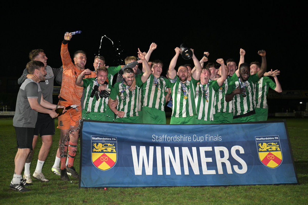 StaffordshireFA's tweet photo. 🏆 𝟮𝟬𝟮𝟱 𝗦𝘂𝗻𝗱𝗮𝘆 𝗣𝗿𝗲𝗺𝗶𝗲𝗿 𝗖𝘂𝗽 𝗖𝗵𝗮𝗺𝗽𝗶𝗼𝗻𝘀 🏆

A 7-0 victory for Wood Lane see’s them go one further than last year to claim the Sunday Premier Cup title. 

#StaffordshireFootball https://t.co/mhgipcsHzc