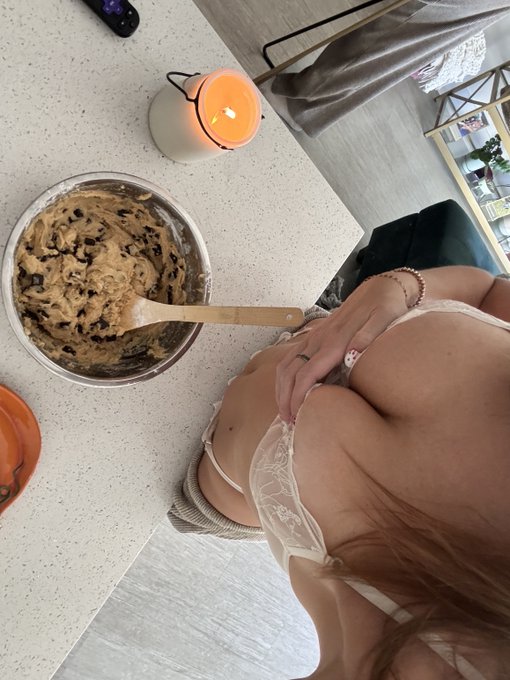 Watch kittykat's leaked NSFW photo on TwXstars