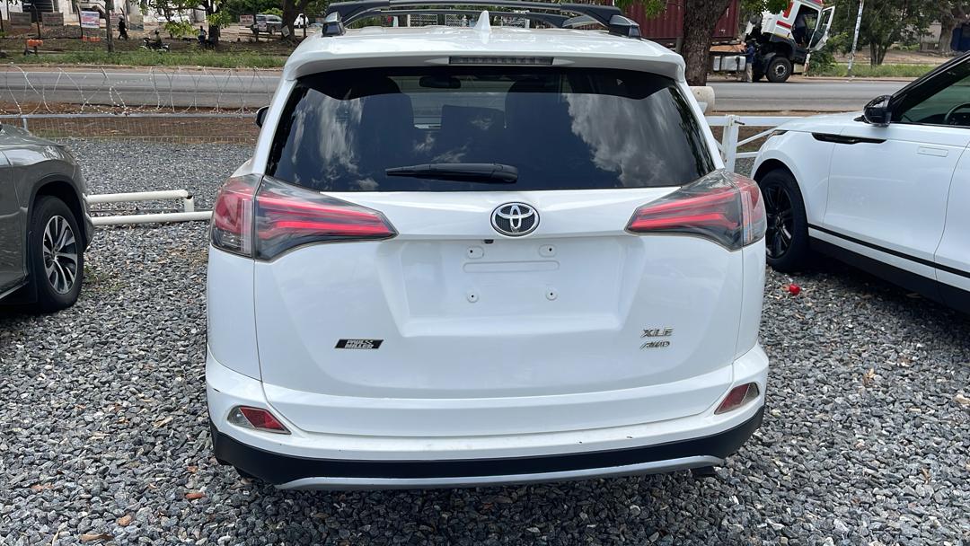 reign_360's tweet photo. 2017 RAV 4 
Full Option 
Going for a very cool price 
0240677874
Call for any other details needed https://t.co/CQMjvjR5rP