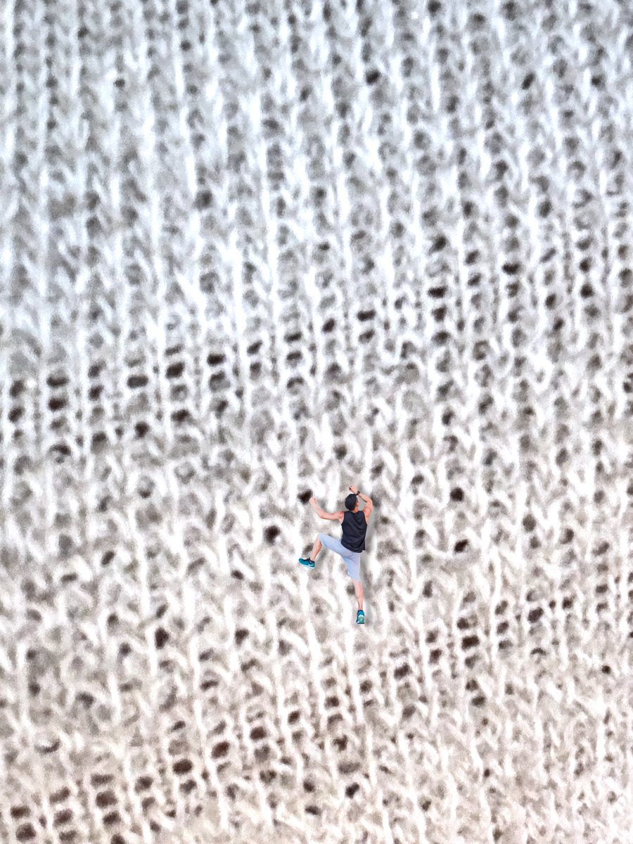 Macro Content tweet media