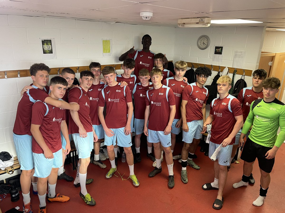 Hanham Woods PE tweet media