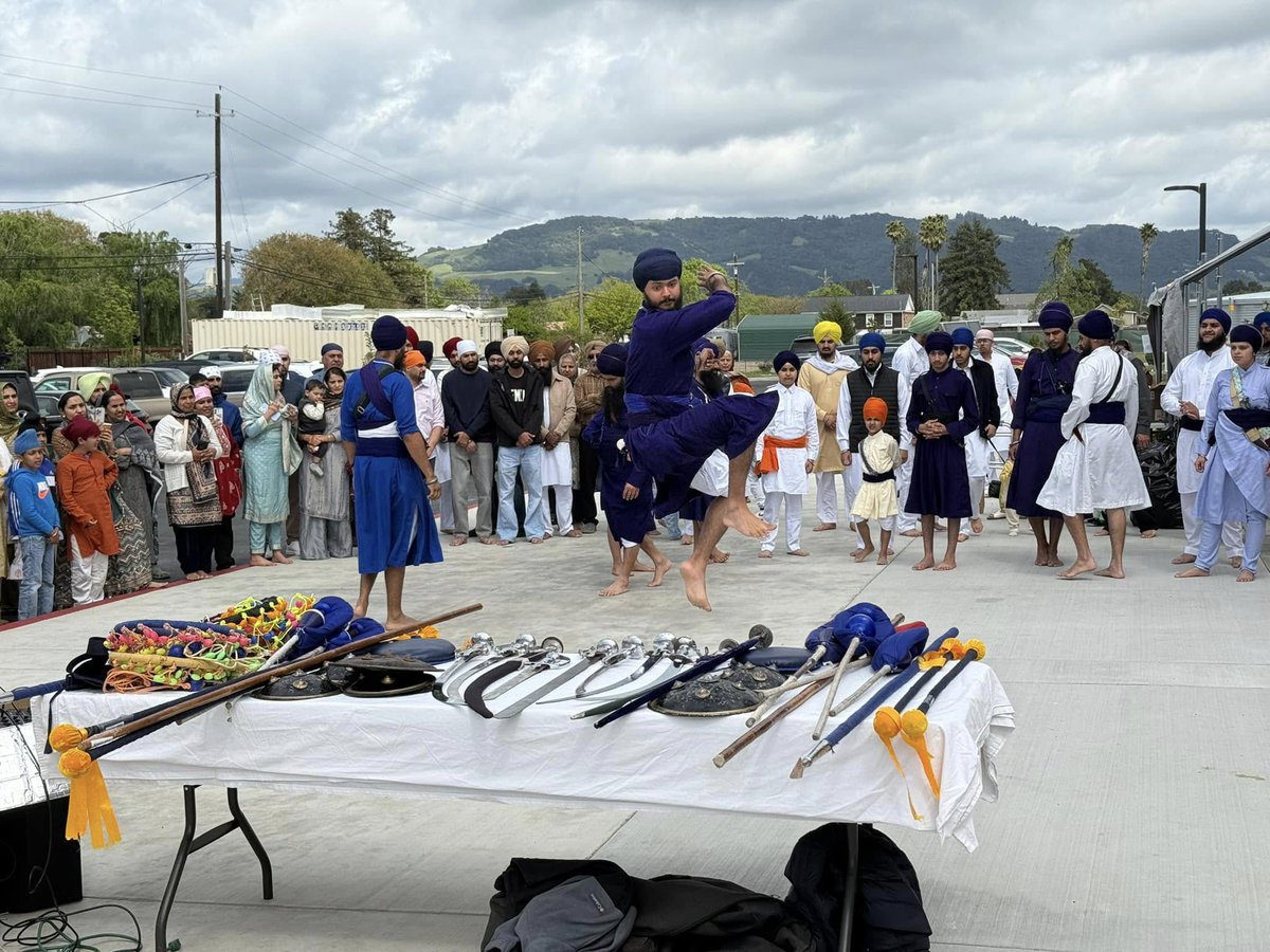 Historic day for Sonoma County’s Sikh community! After 10 years of work, the new  Guru Nanak Darbar Gurdwara has officially opened in Santa Rosa. The temple welcomed hundreds with prayers, music, and free meals.