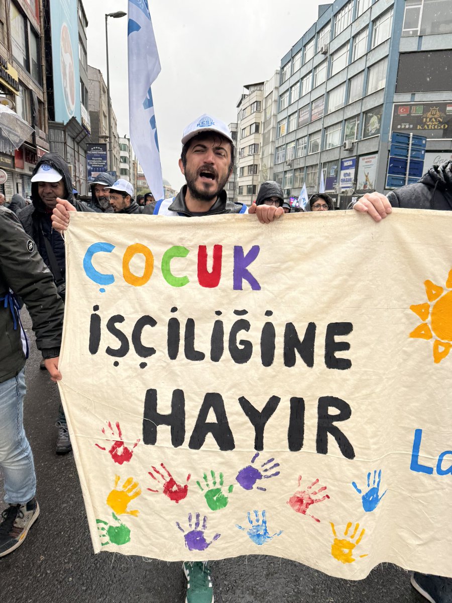 Bizi her daim dillendiren yayınlarıyla yanımızda olan emeğin sesi 
İşçi habere minnettarız…

<a href="/iscihaber/">İşçi Haber</a> 

Medya Sesimiz Ol
#ÇırakStajyerMeydanlarıSalladı