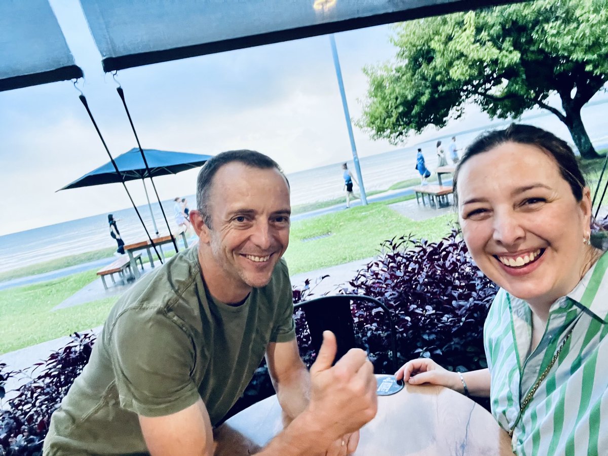 It has taken 3 yrs to prepare #ASM25CNS. 

So pleased to have an early breakfast with convenor Dr Andrew Potter. He and team are pumped! 

Today, workshop day.

Special thanks to Cairns Hospital and QLD Government for their unwavering support of medical education.

#ASM25CNS