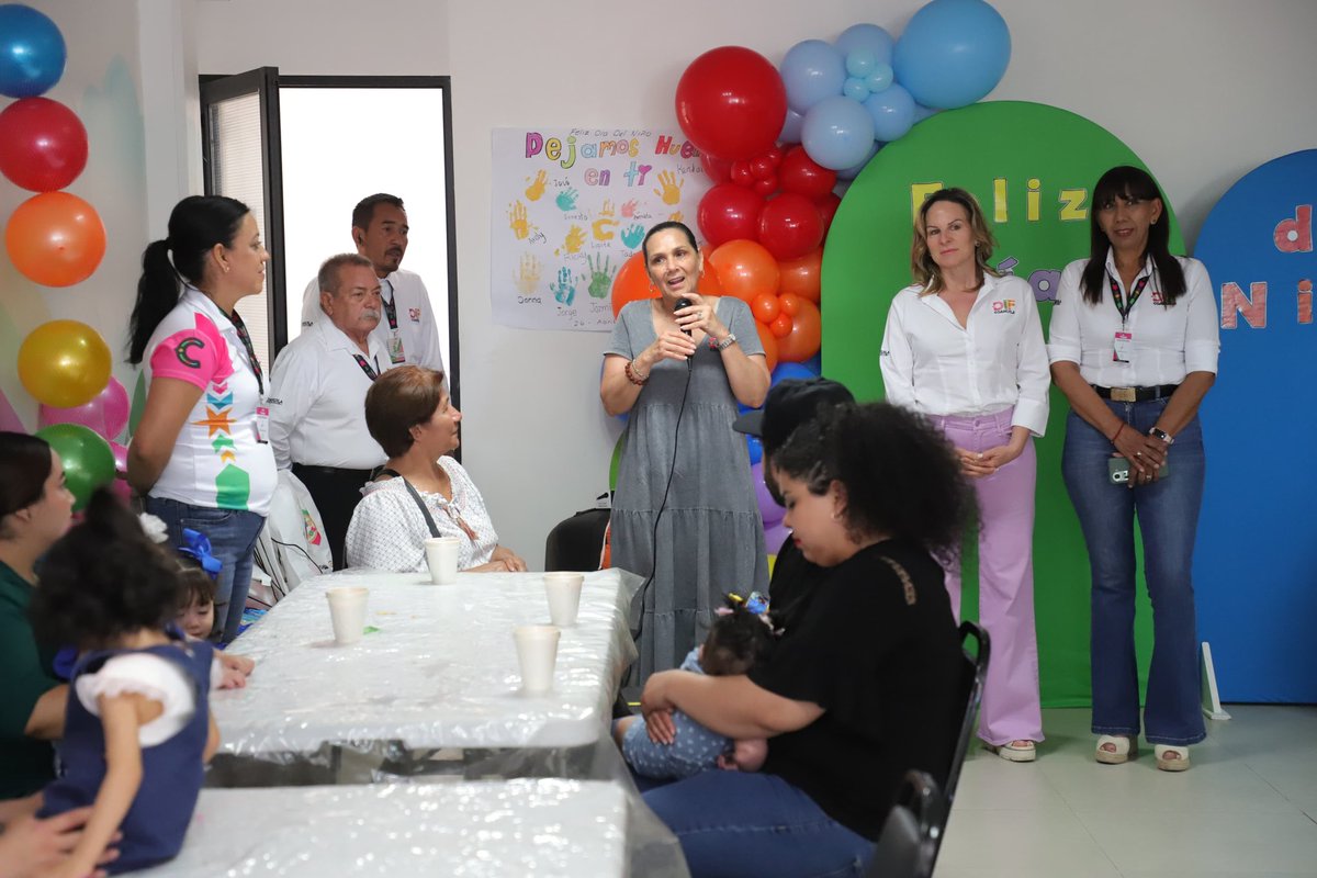 DIFCoah's tweet image. Durante su gira de trabajo por la región Laguna, la Presidenta Honoraria del DIF Coahuila, Liliana Salinas Valdés, visitó el Centro de Investigación y Atención del Autismo para celebrar con gran cariño el Día de la Niña y el Niño 🎉👧👦.