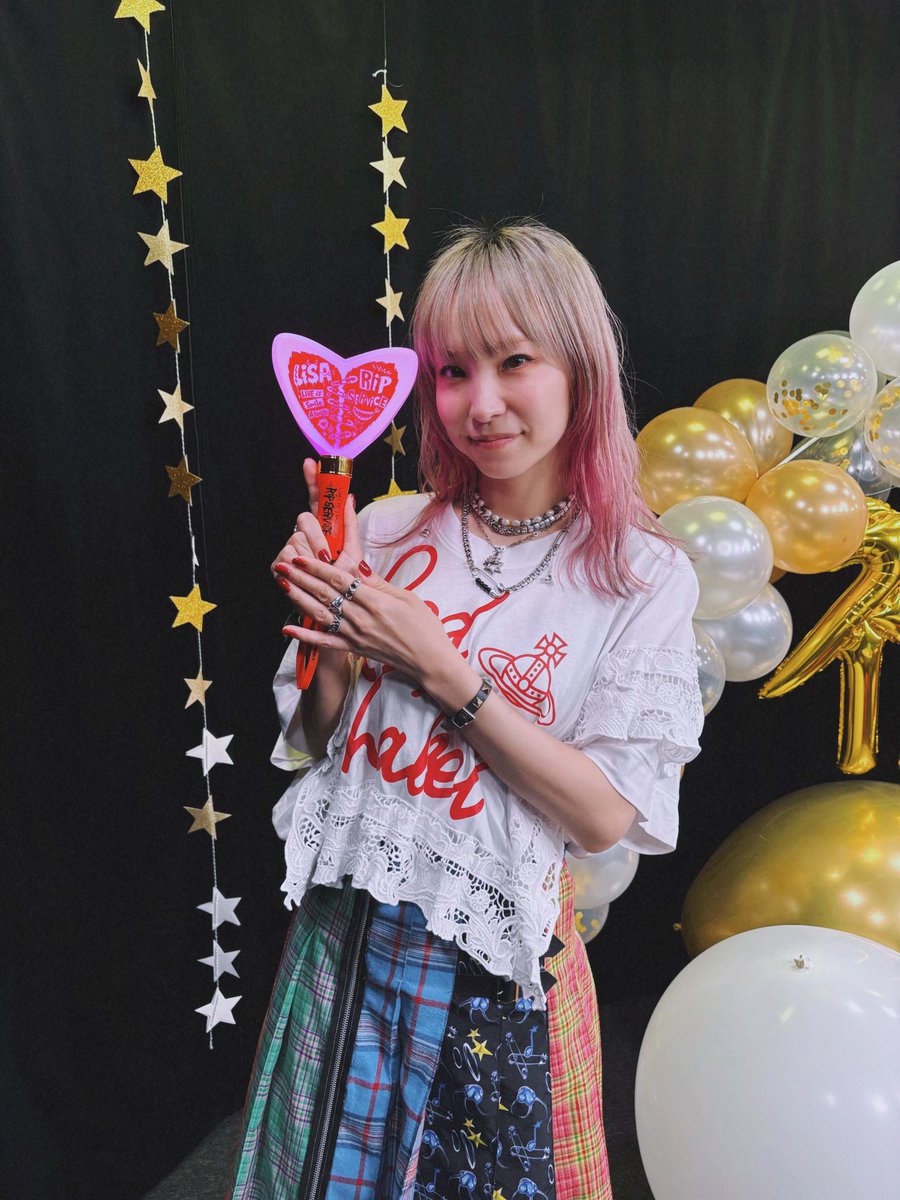 LiSA_OLiVE tweet picture