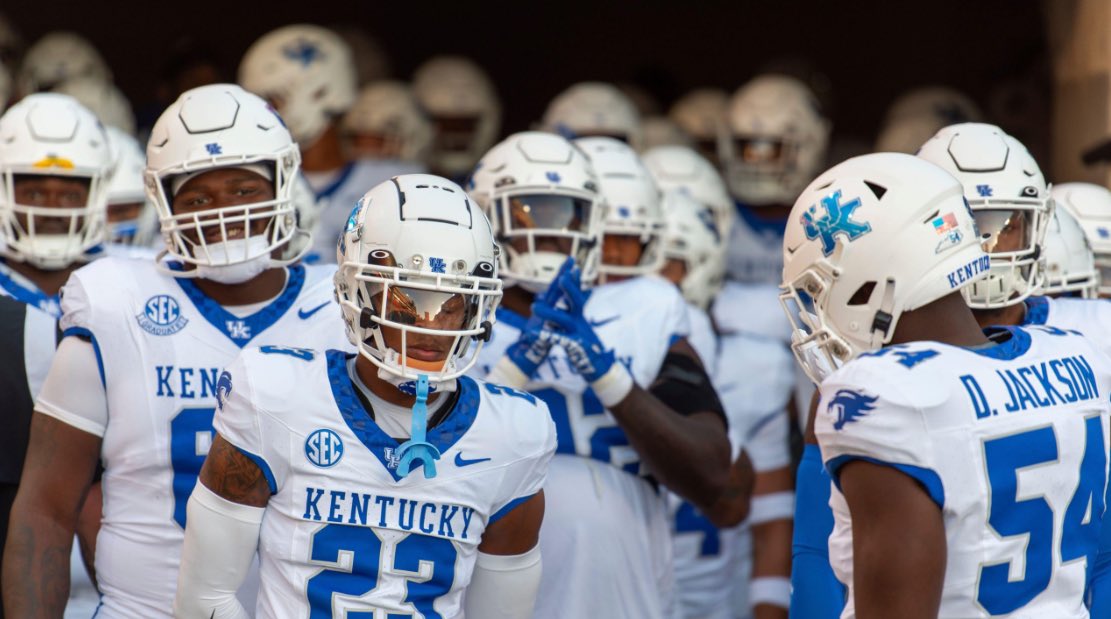 Walt Frazier (@34kwalt) on Twitter photo After an amazing talk with <a href="/CoachWhiteFB/">Brad White</a>, I am blessed to receive my first SEC offer from <a href="/UKFootball/">Kentucky Football</a>! After an amazing talk with <a href="/CoachWhiteFB/">Brad White</a>, I am blessed to receive my first SEC offer from <a href="/UKFootball/">Kentucky Football</a>!