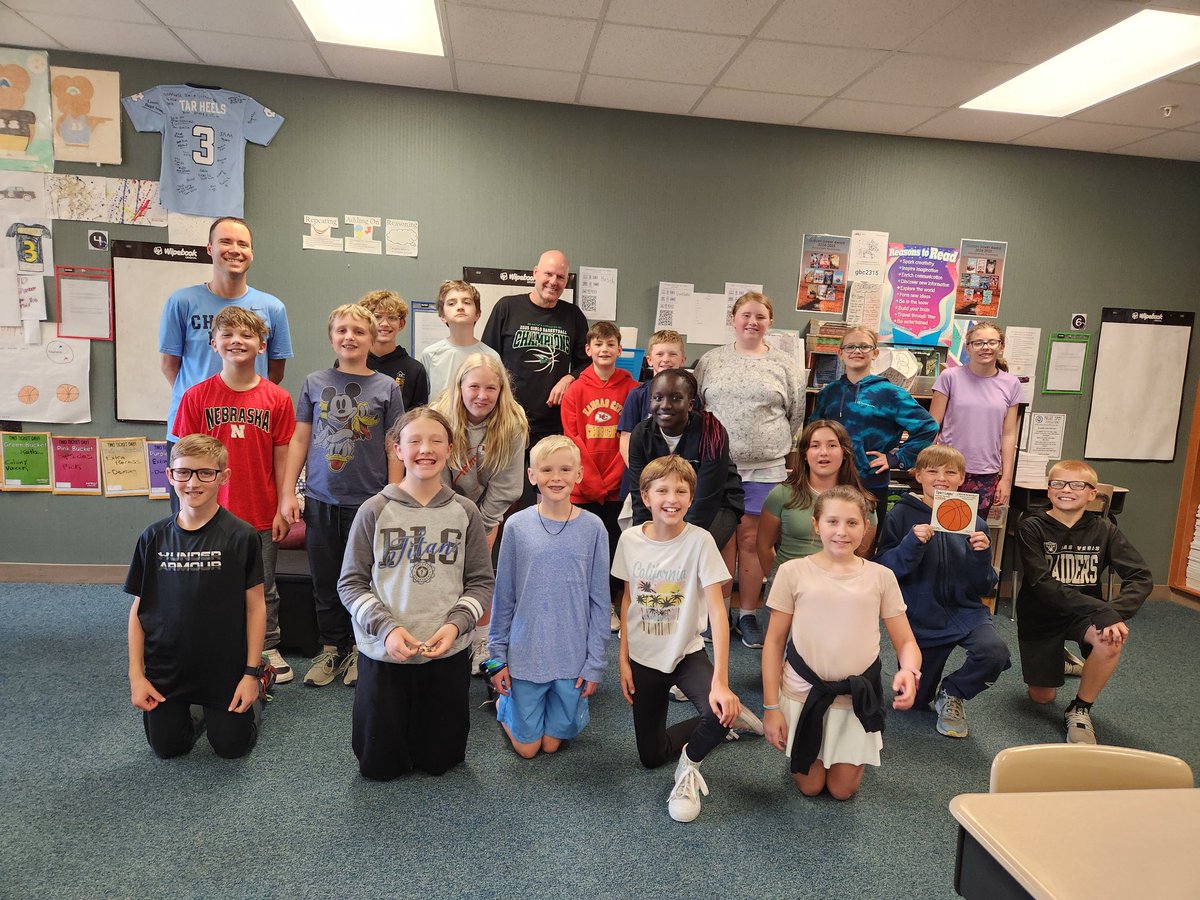 MrColony's tweet photo. A little late this year, but the tradition continued! Thanks for reading to my class each year for the past 10 years, dad! The kids always love it! https://t.co/fa0vcKThku