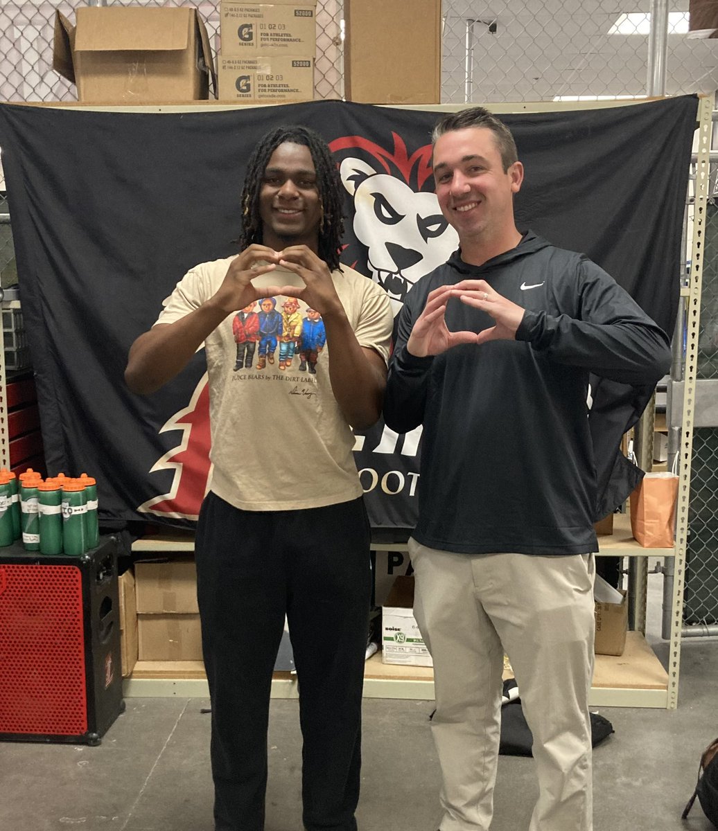 Hudson Dunn (@hudsondunn1) on Twitter photo Thanks, <a href="/CoachMikeLBs/">Coach Brian Michalowski</a>, for stopping by today. <a href="/oregonfootball/">Oregon Football</a> <a href="/LibertyFBLions/">Liberty Lions Football</a> Thanks, <a href="/CoachMikeLBs/">Coach Brian Michalowski</a>, for stopping by today. <a href="/oregonfootball/">Oregon Football</a> <a href="/LibertyFBLions/">Liberty Lions Football</a>