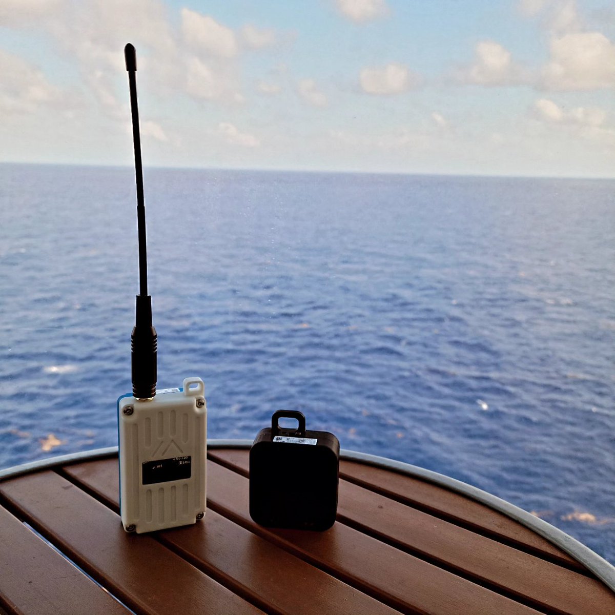 Off to another port stop. Got the <a href="/Rokland/">Rokland Tech</a> pocket and pocket mini with me. I've been meaning to break out the mini for a while. Life just got in the way. Either way, I'm gonna bring it with me into cozumel tomorrow and see if I can find any friends.