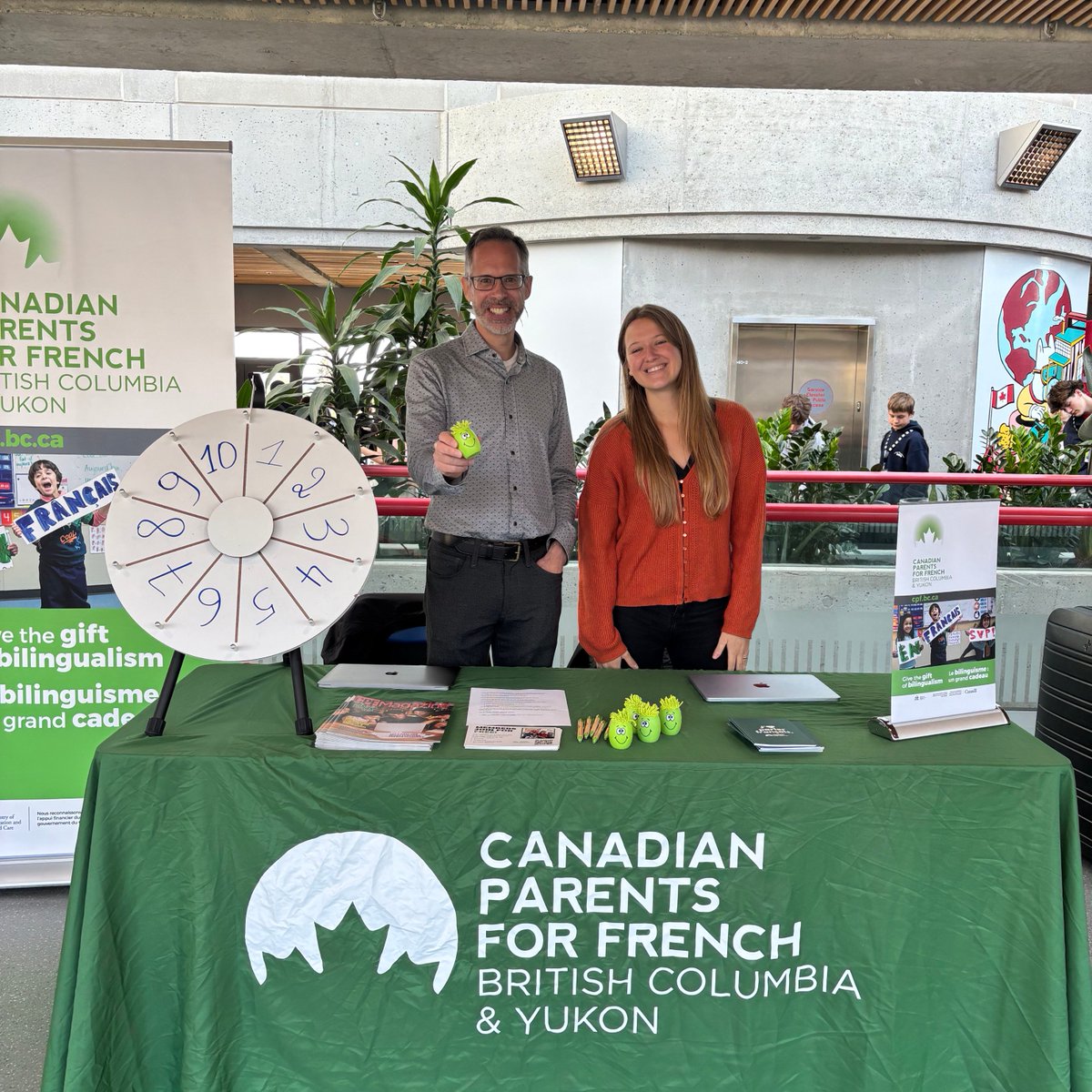 We had so much fun chatting with students &amp; teachers at this week’s French for the Future forums! Hundreds of youth gathered at UVic &amp; SFU Burnaby to celebrate French language &amp; culture.
Bravo to the organizers for inspiring the next generation! 👏🎓  #CPFBCYK #FrenchForTheFuture