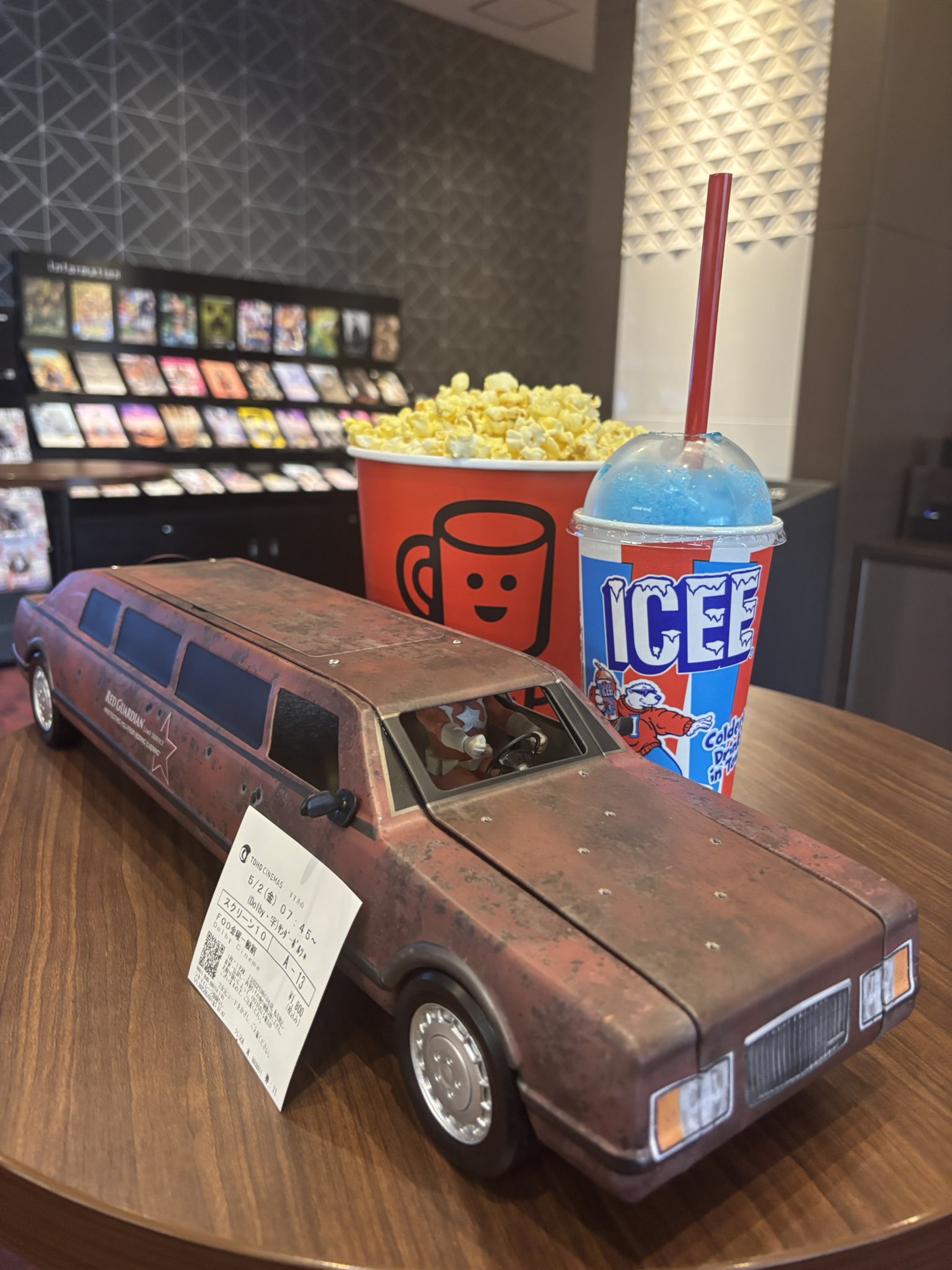 新品・未使用映画サンダーボルツポップコーンケース車型Thunderbolts